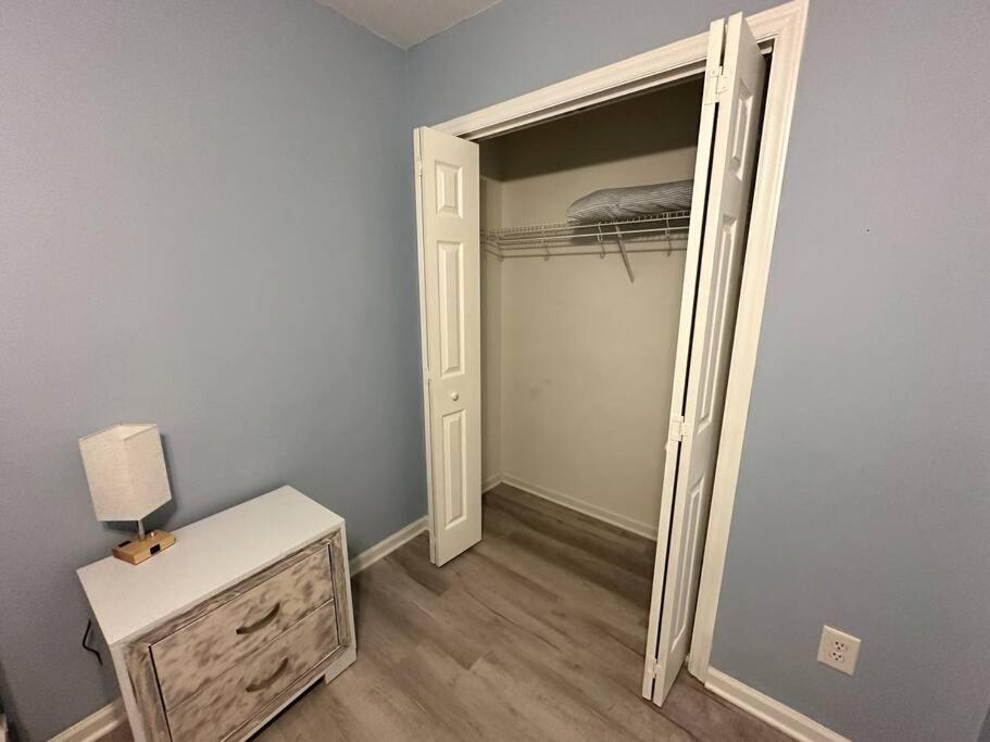 Вілла Adorable 3Br/2Ba W/ Garage 2Min Walk Ecu Health Грінвілл Екстер'єр фото