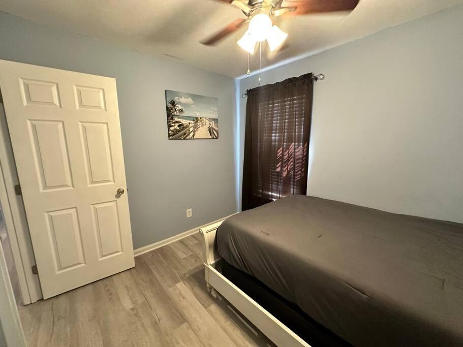 Вілла Adorable 3Br/2Ba W/ Garage 2Min Walk Ecu Health Грінвілл Екстер'єр фото