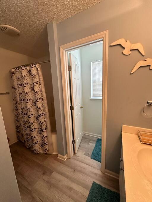 Вілла Adorable 3Br/2Ba W/ Garage 2Min Walk Ecu Health Грінвілл Екстер'єр фото